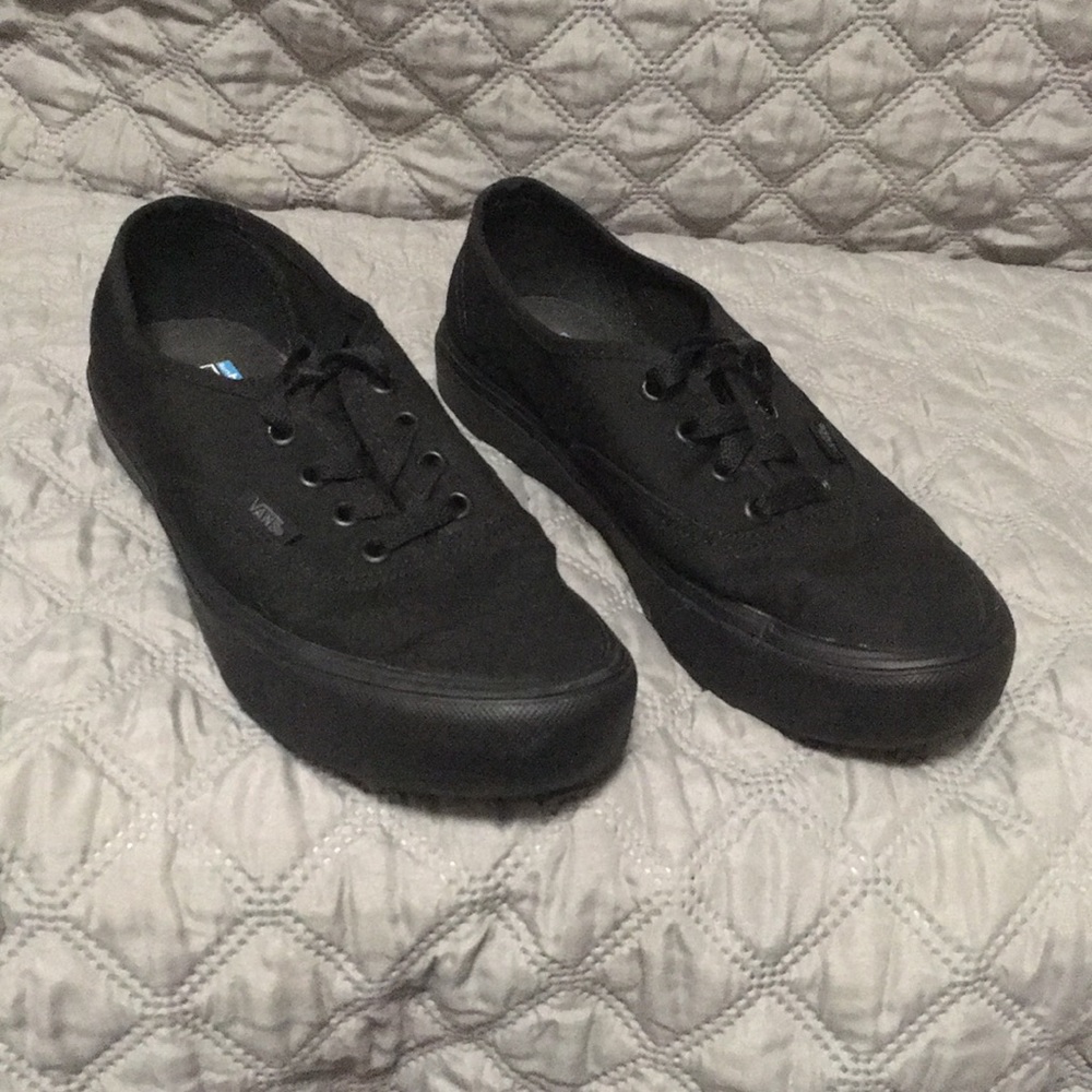 Like new black vans ultracush